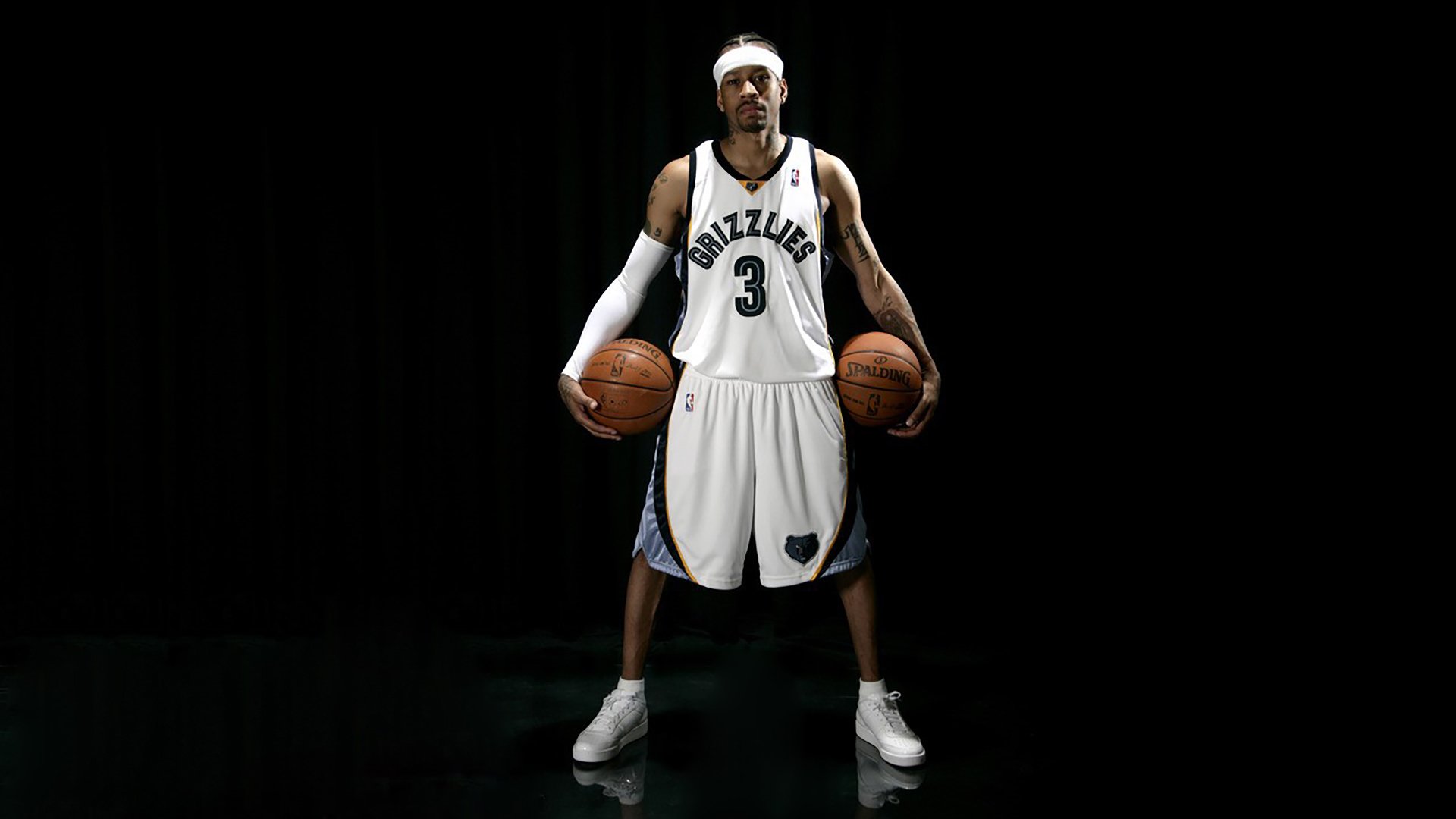 “决胜瞬间！一颗全垒打定江山，现场沸腾”，全垒 一垒