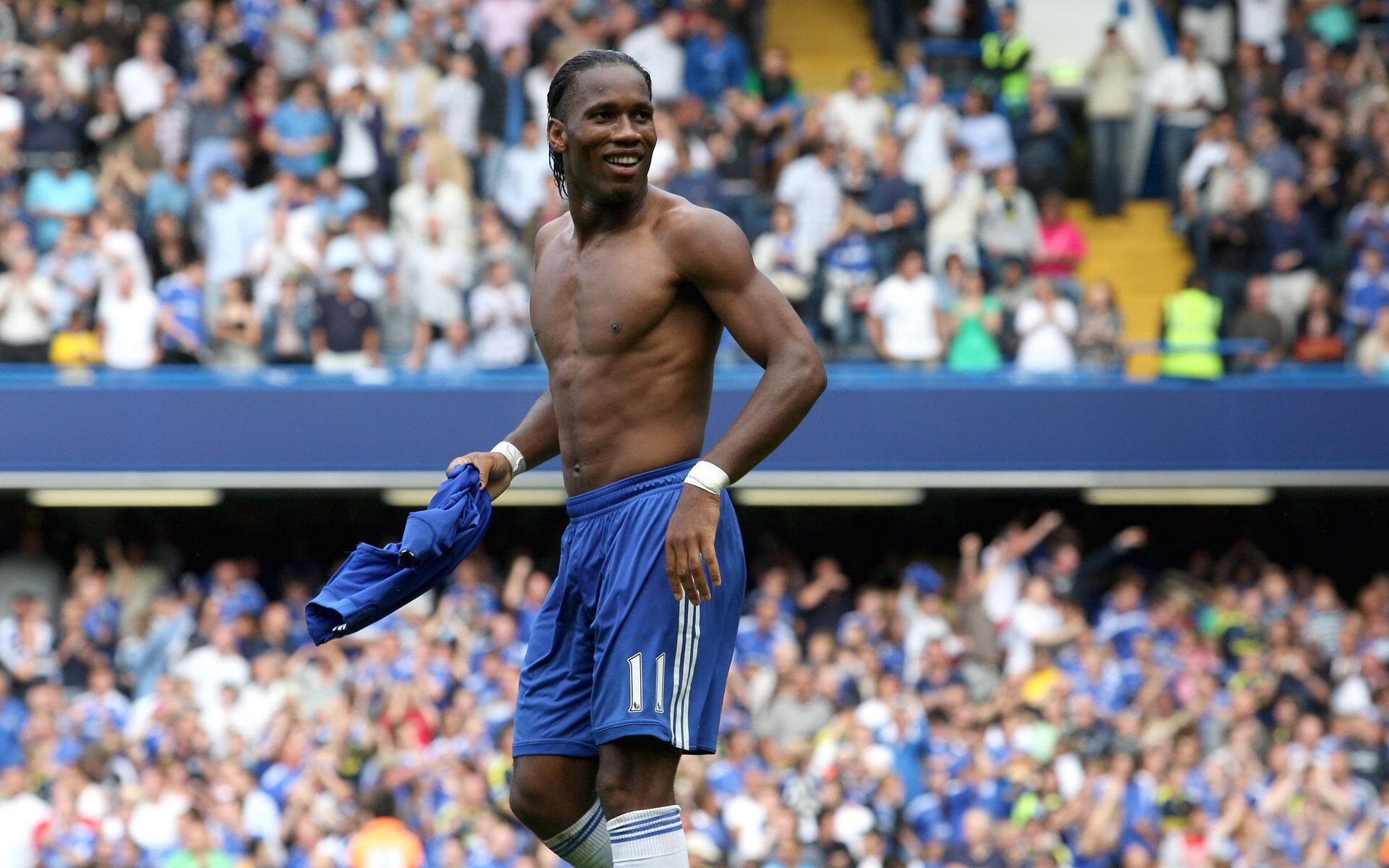 《CS_GO国际邀请赛，历届冠军争雄全场嗨翻》，csgo的国际赛事